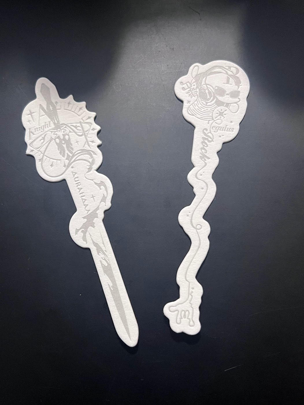 Image #4 from A Very Red APPLe