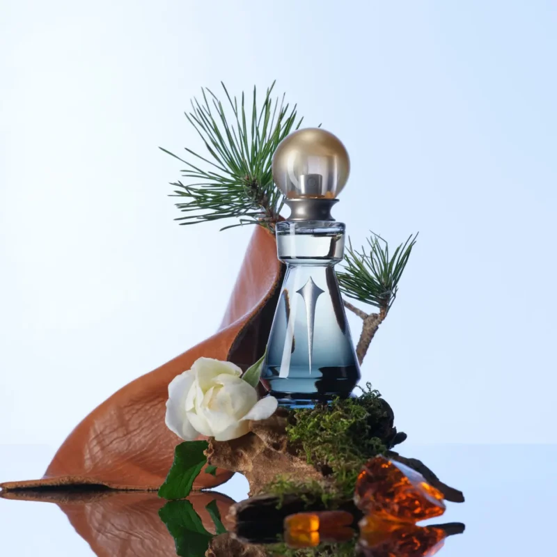 Reverse 1999 Character Perfume - Image 4