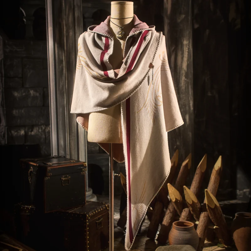 Reverse 1999 Merch collaboration o reverse 1999 ezio hooded scarf 1